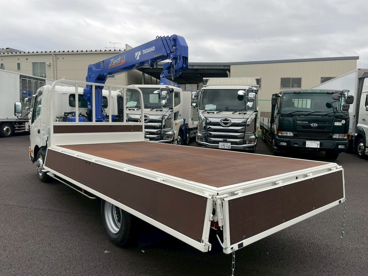 日野 デュトロ 2KG-XZU720M(2WD)の写真16