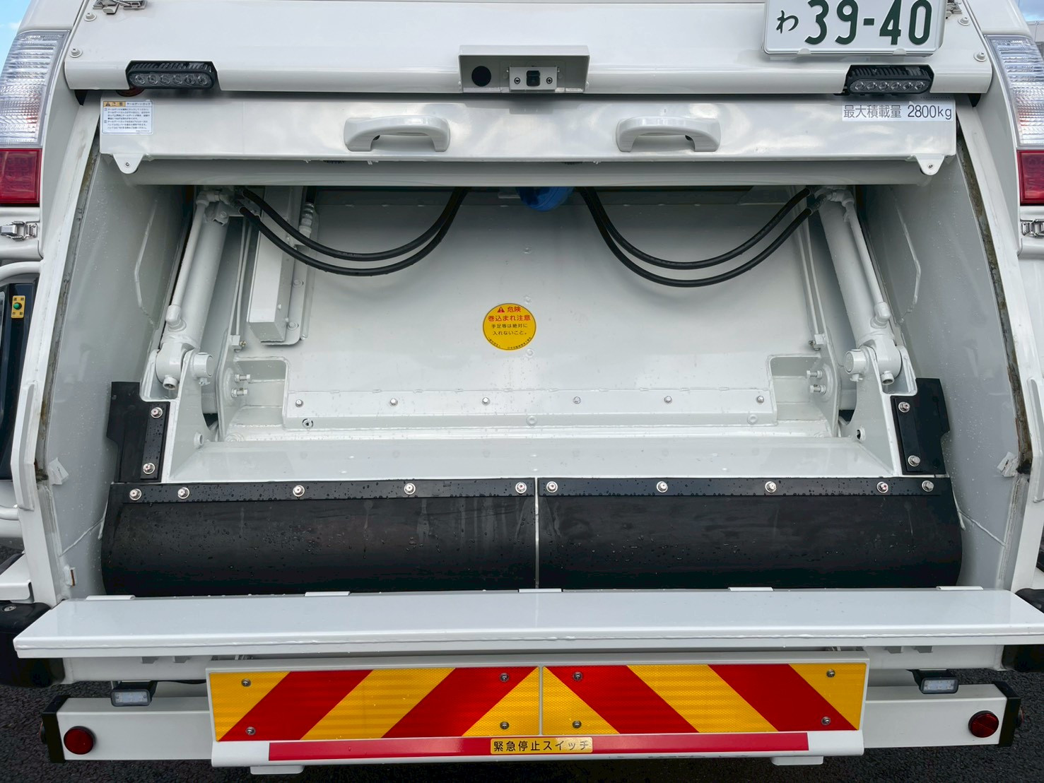 日野 デュトロ 2KG-XZU710M(2WD)の写真9