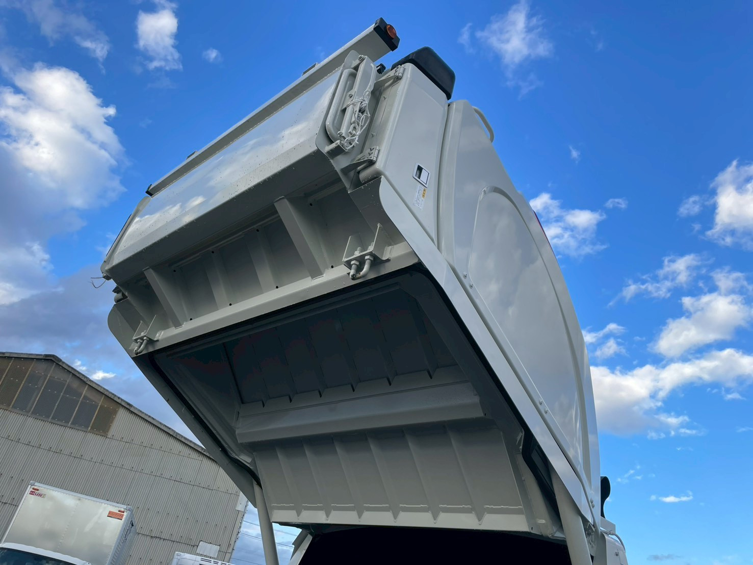 日野 デュトロ 2KG-XZU710M(2WD)の写真12