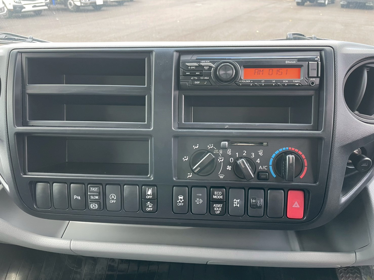 日野 デュトロ 2KG-XZU710M(2WD)の写真30