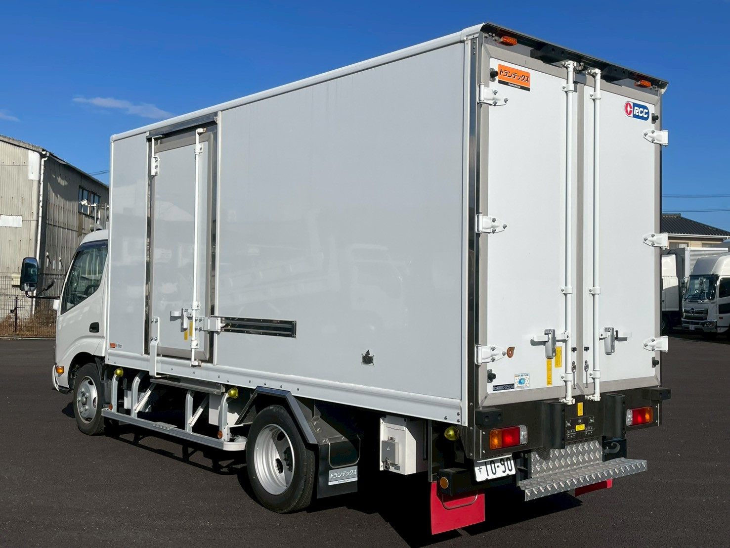 日野 デュトロ 2KG-XZU655M(2WD)の写真6