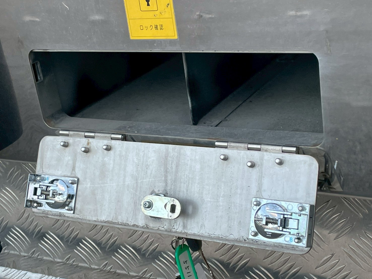 日野 デュトロ 2KG-XZU655M(2WD)の写真15