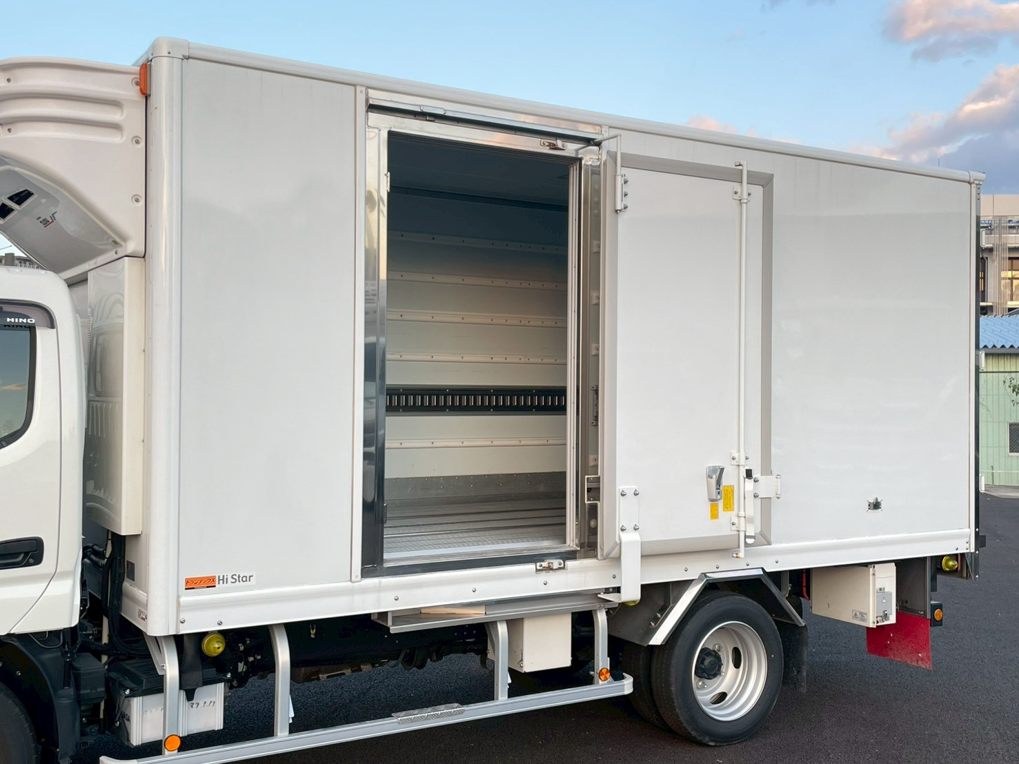 日野 デュトロ 2KG-XZU655M(2WD)の写真17