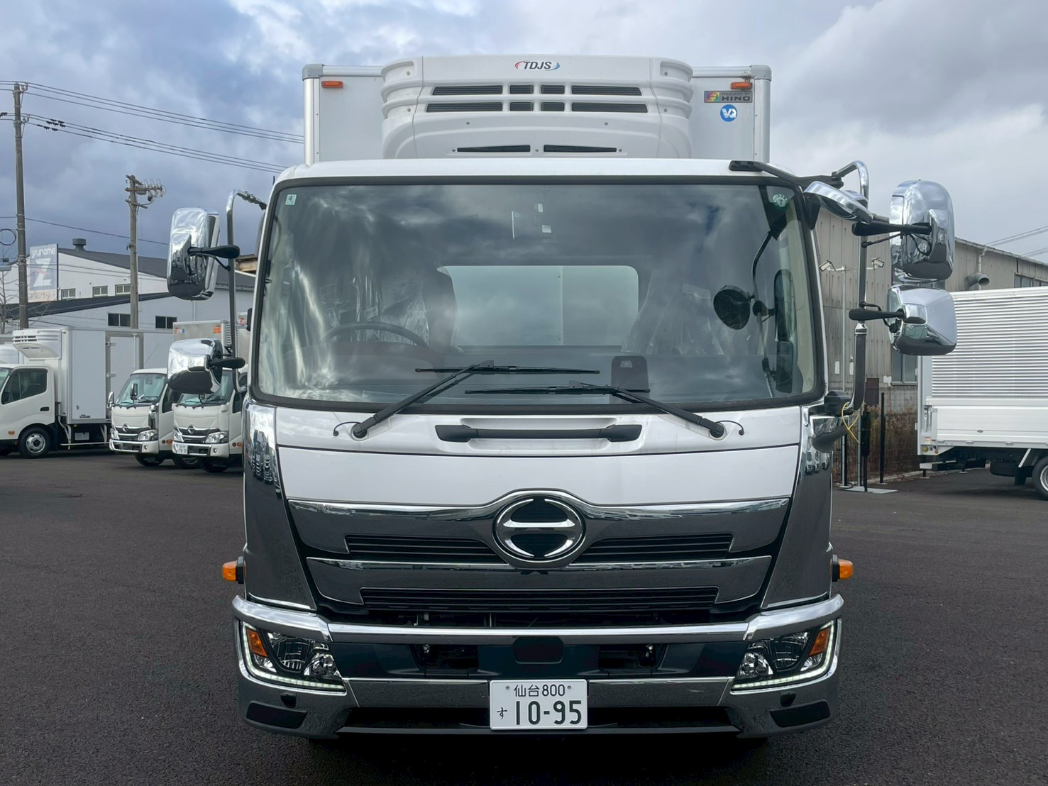 日野 レンジャー 2KG-FD2ABG(2WD)の写真2