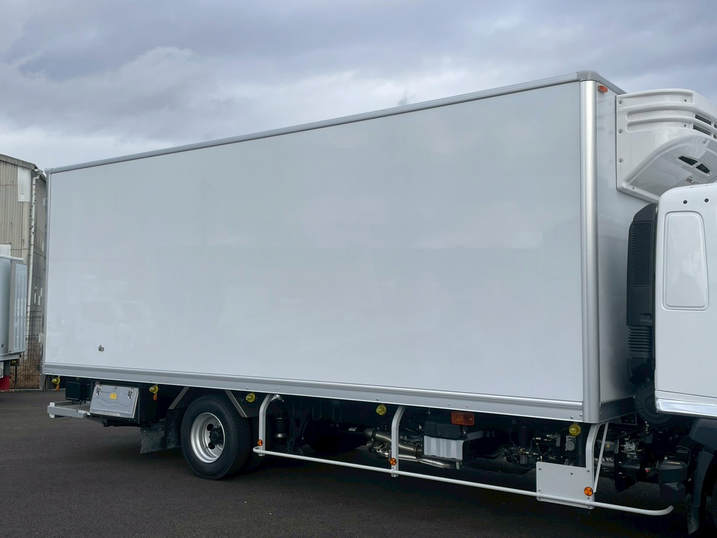 日野 レンジャー 2KG-FD2ABG(2WD)の写真8