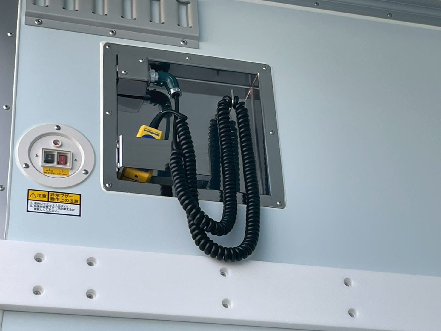 日野 レンジャー 2KG-FD2ABG(2WD)の写真14