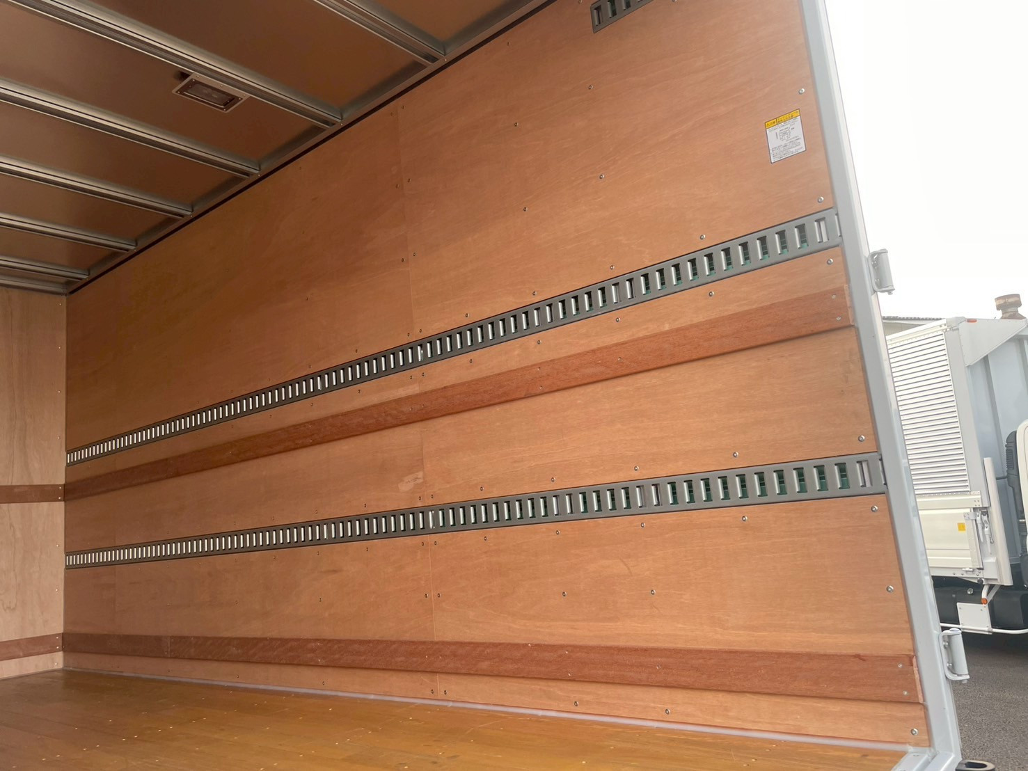 日野 デュトロ 2KG-XZU712M(2WD)の写真12