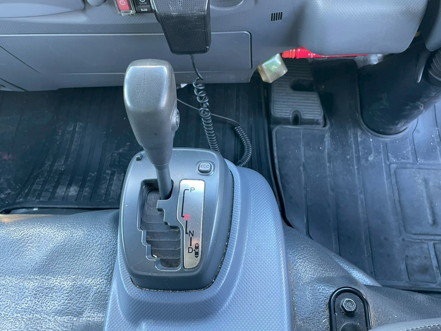 いすゞ エルフ 2RG-NPR88YN(2WD)の写真41