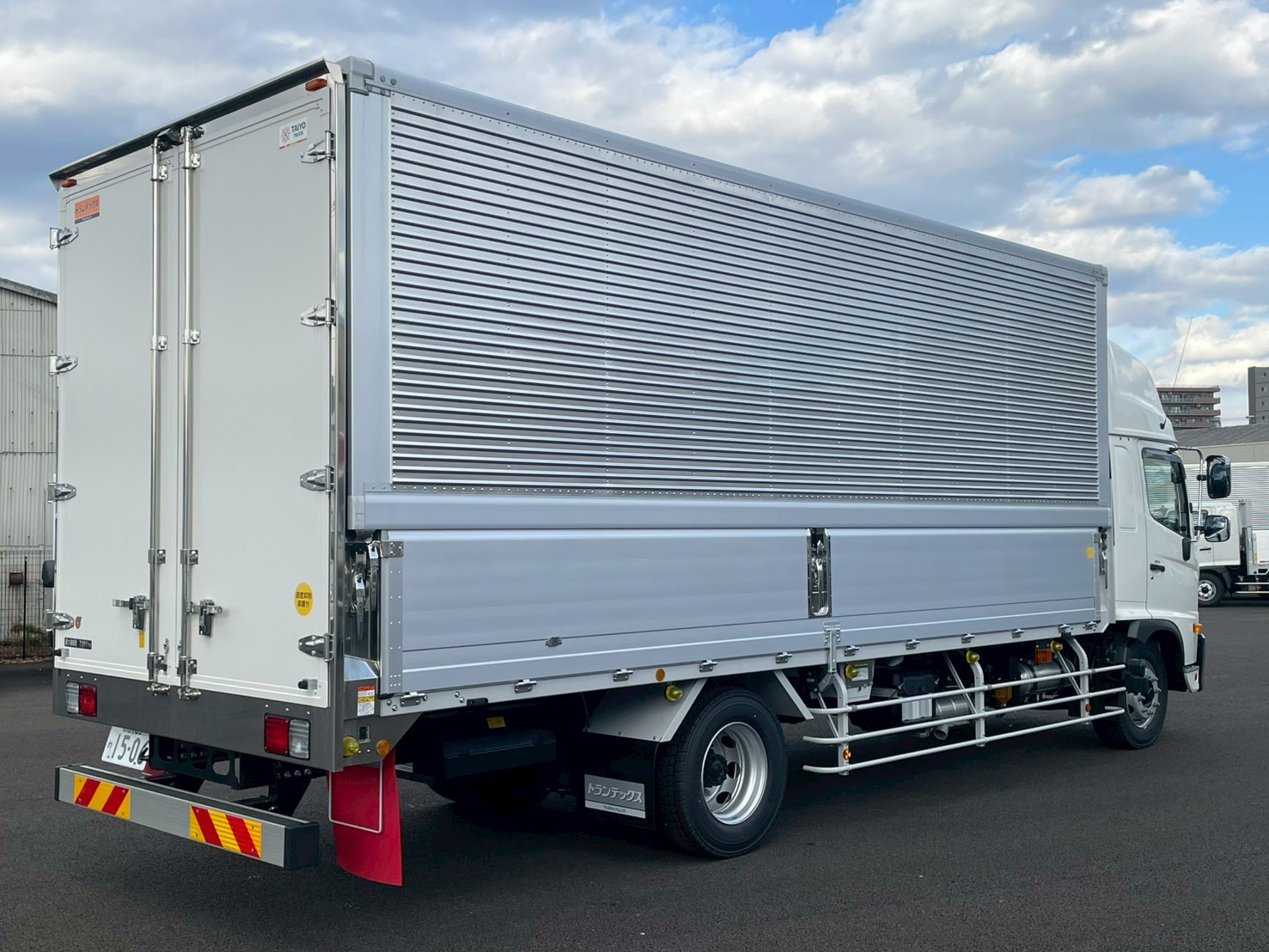 日野 レンジャー 2PG-FE2ACG(2WD)の写真4