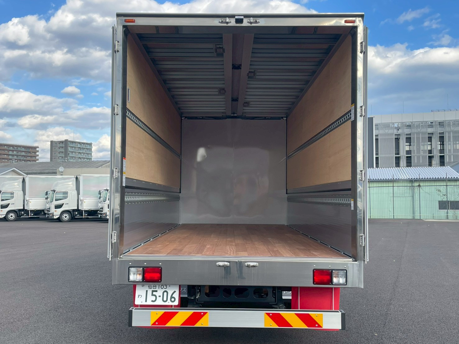 日野 レンジャー 2PG-FE2ACG(2WD)の写真8