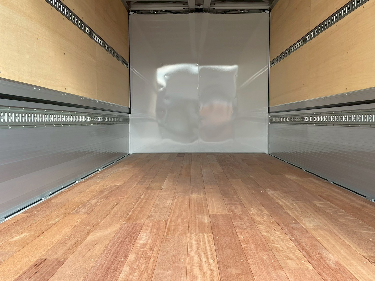 日野 レンジャー 2PG-FE2ACG(2WD)の写真10