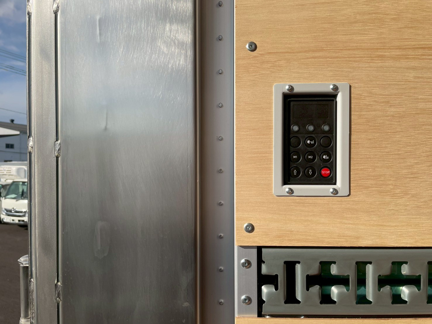 日野 レンジャー 2PG-FE2ACG(2WD)の写真15