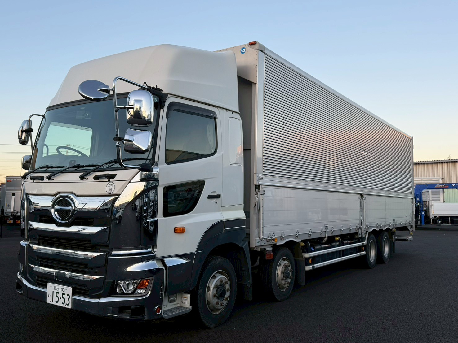 日野 プロフィア 2DG-FW1AHG(8x4)の写真7