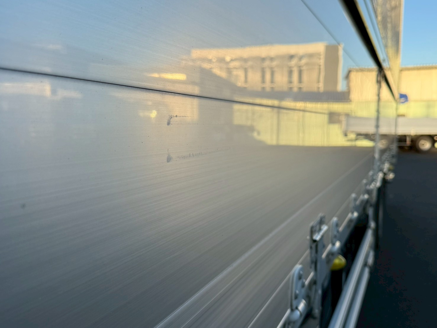 日野 プロフィア 2DG-FW1AHG(8x4)の写真22