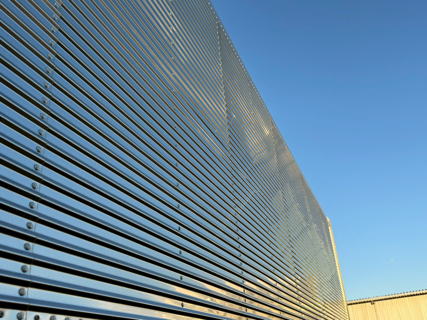 日野 プロフィア 2DG-FW1AHG(8x4)の写真26