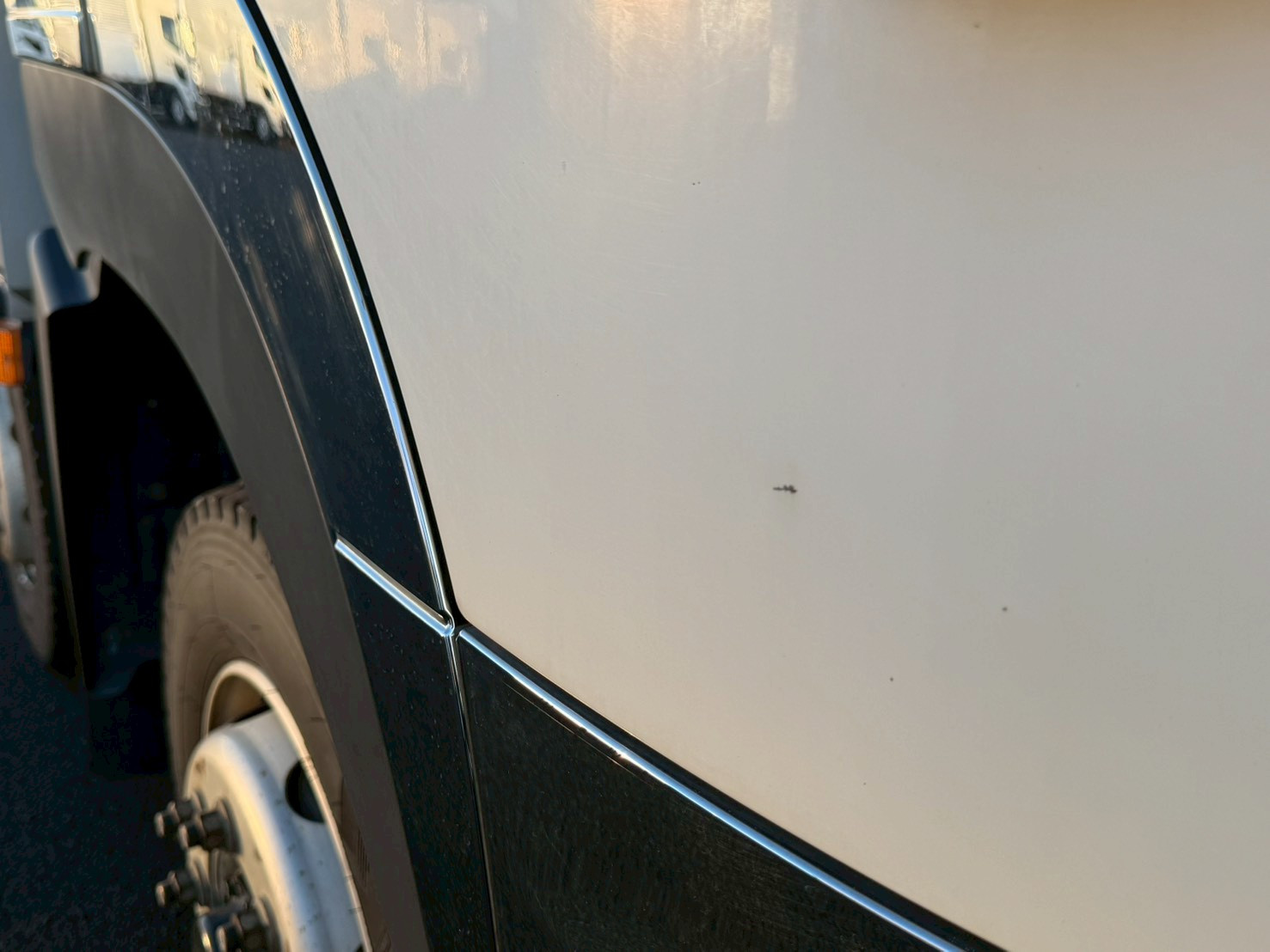 日野 プロフィア 2DG-FW1AHG(8x4)の写真27