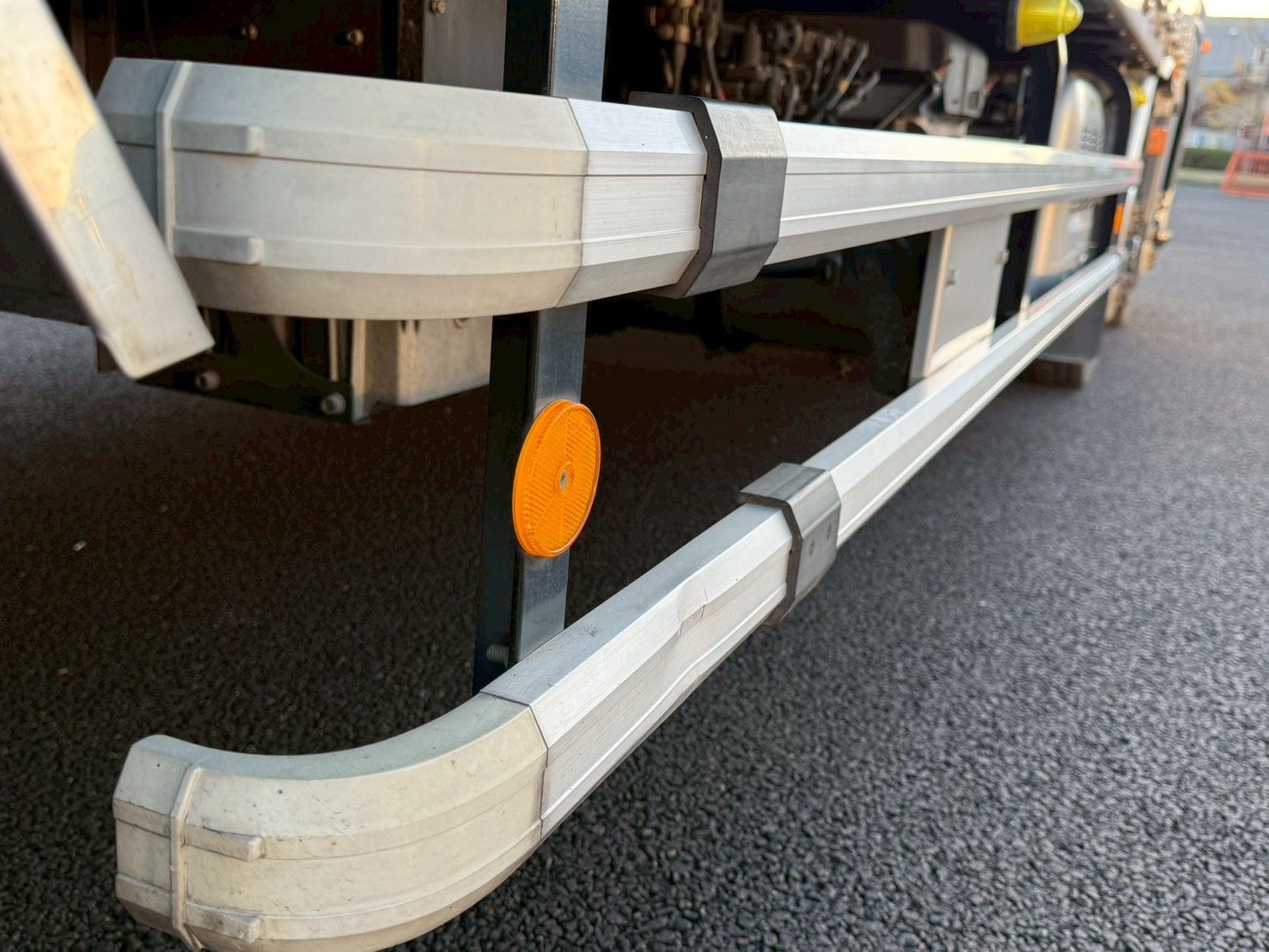 日野 プロフィア 2DG-FW1AHG(8x4)の写真28