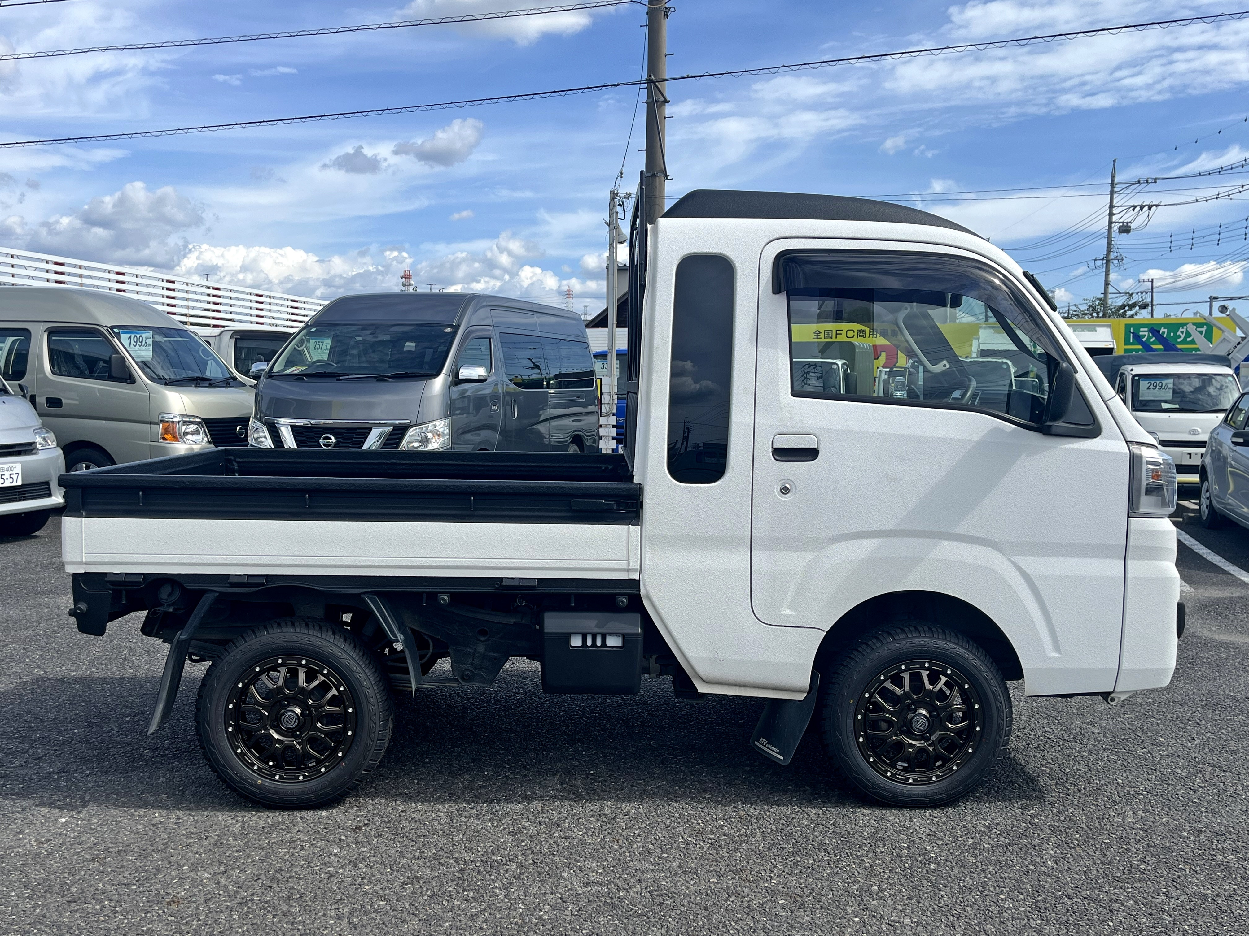 ダイハツ ハイゼットトラック 3BD-S500P(2WD)｜中古トラックなら