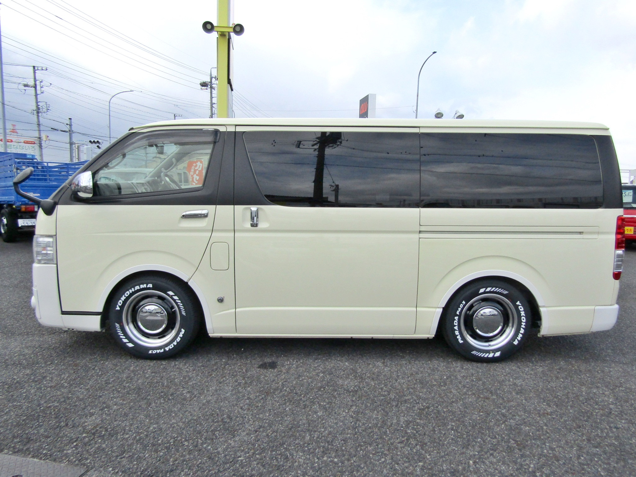 トヨタ ハイエースバン QDF-GDH201V(2WD)｜中古トラックなら