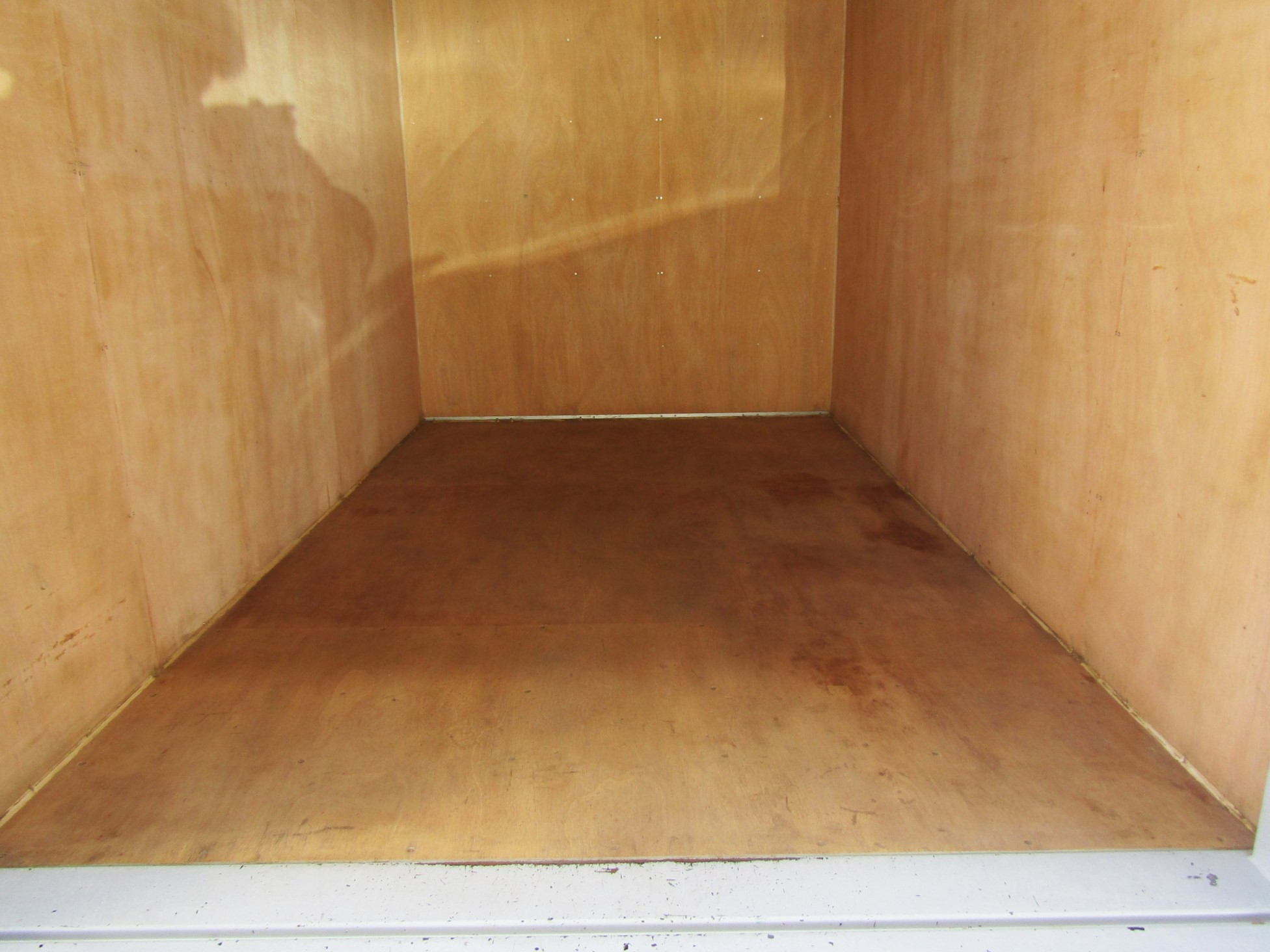 目立つ損傷もなくきれいな状態を維持しています|日産 アトラス CBF-SQ2F24(2WD)の写真10