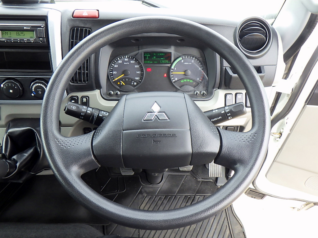 三菱 キャンター 2RG-FEAV0(2WD)の写真14