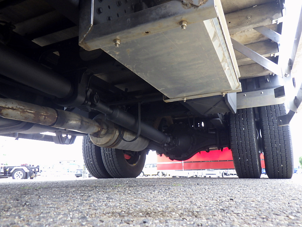 三菱 キャンター 2RG-FEAV0(2WD)の写真29