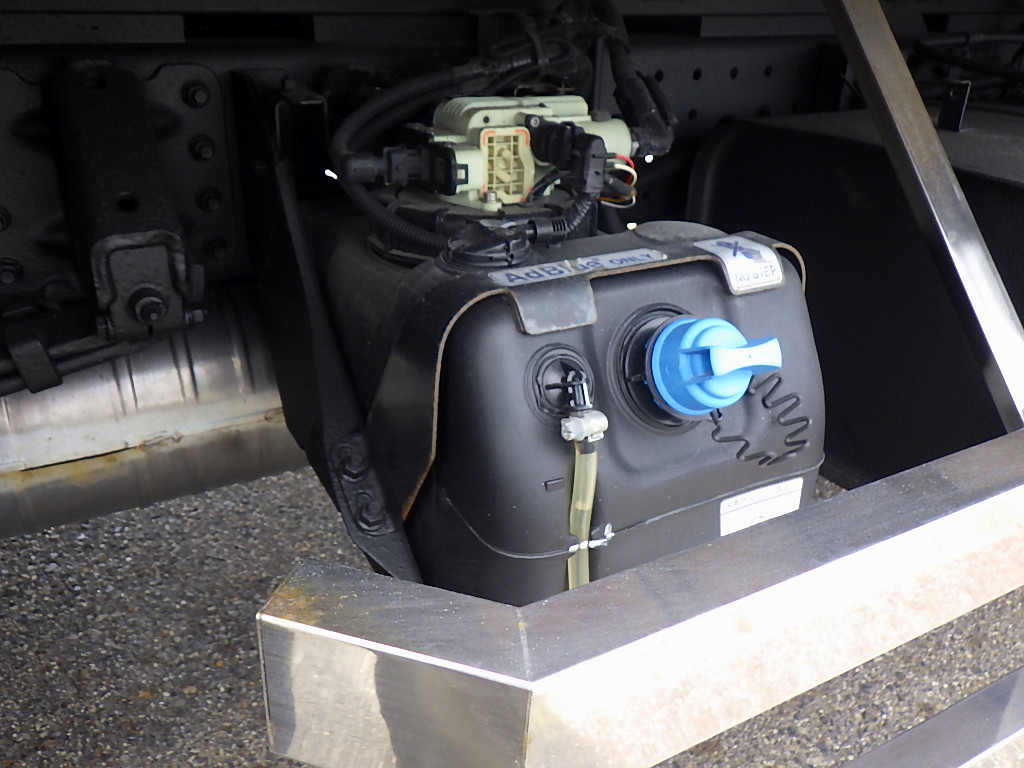 三菱 キャンター 2RG-FEAV0(2WD)の写真47