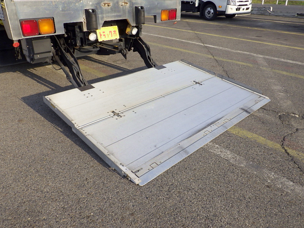 いすゞ フォワード 2PG-FRR90S2(2WD)の写真43