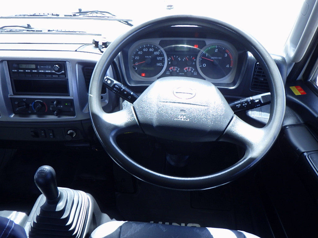 日野 レンジャー TKG-FC9JKAP(2WD)の写真18