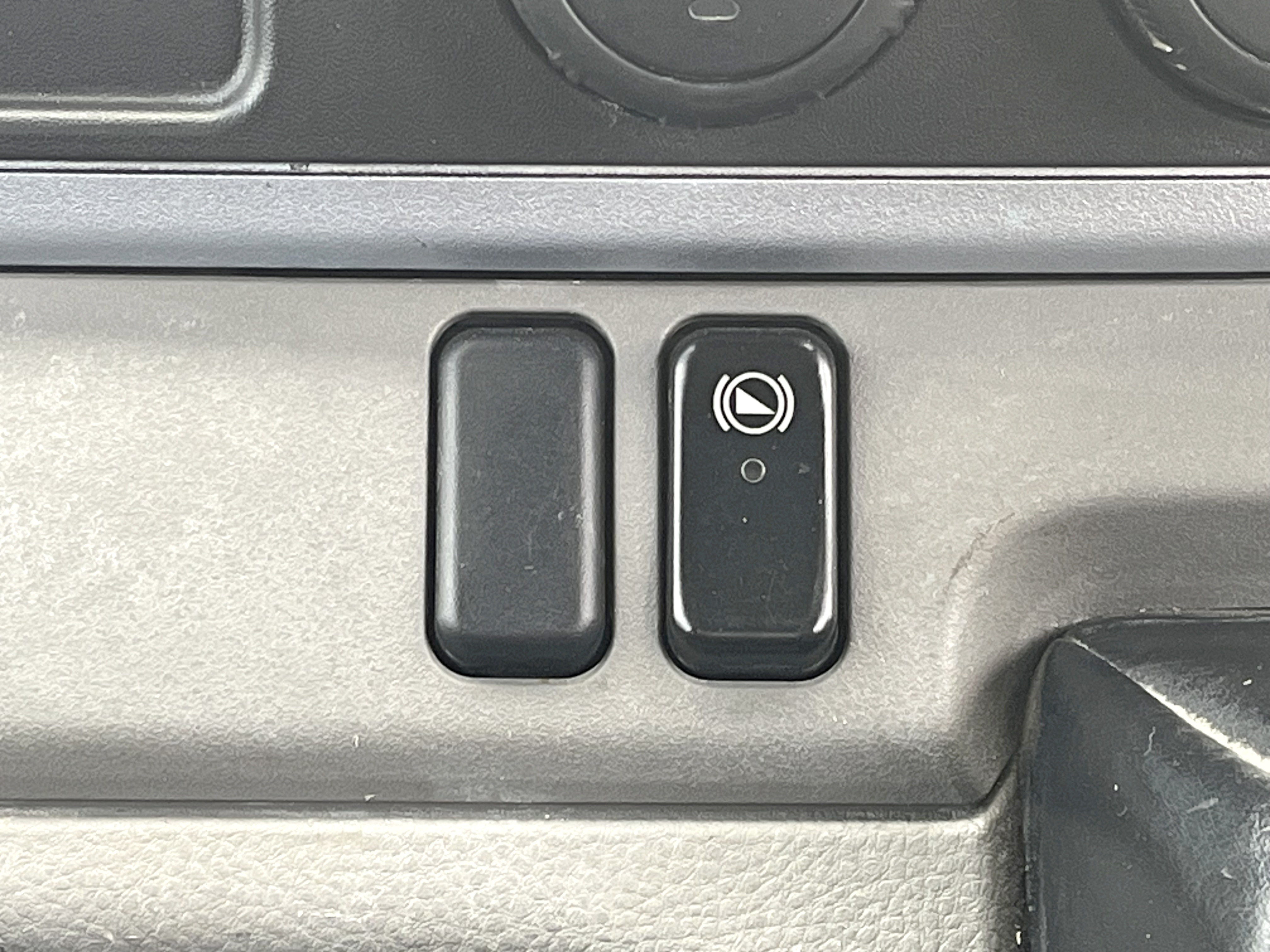 三菱 キャンター TPG-FBA30(2WD)の写真24