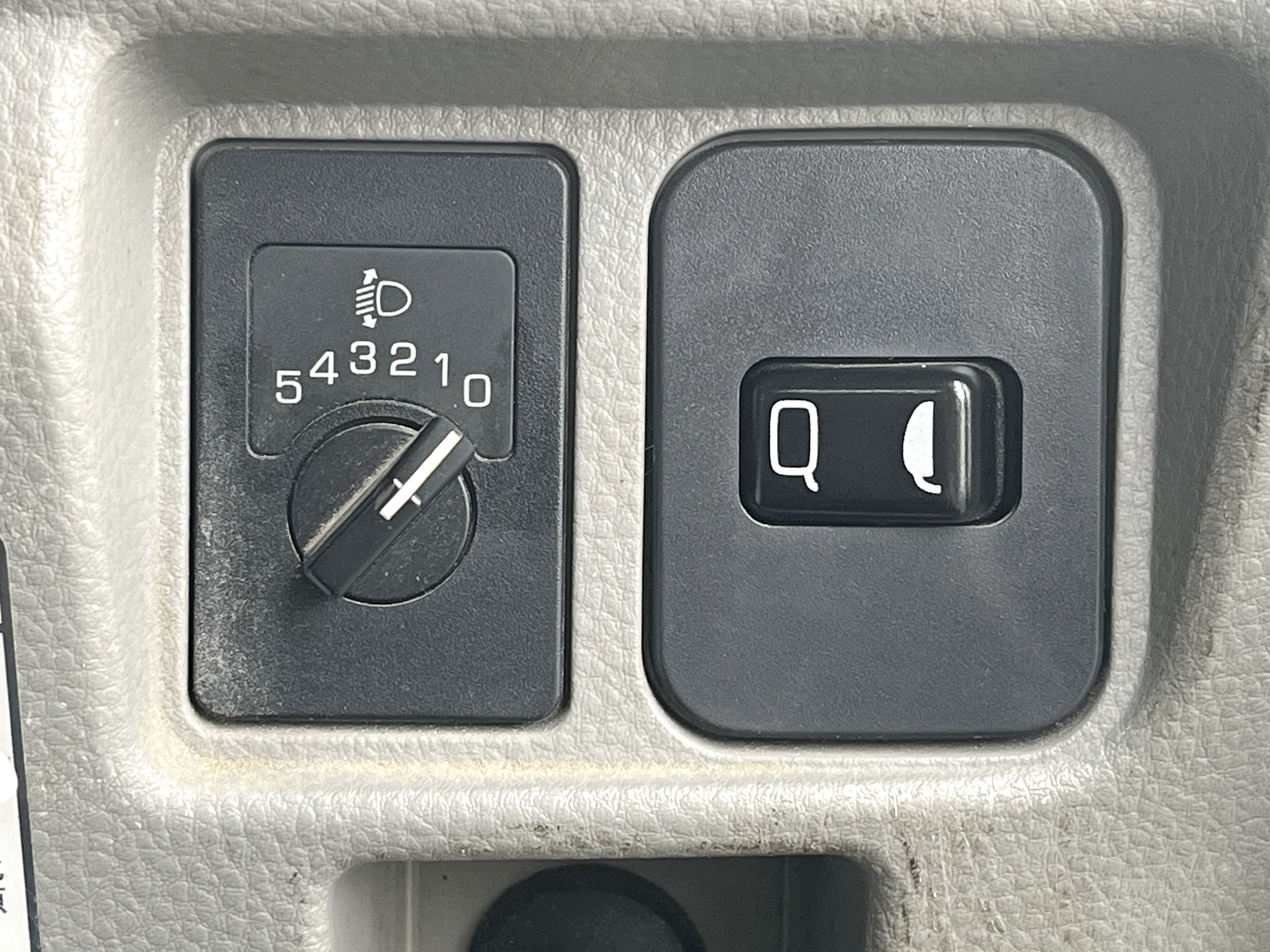 三菱 キャンター TPG-FBA30(2WD)の写真26