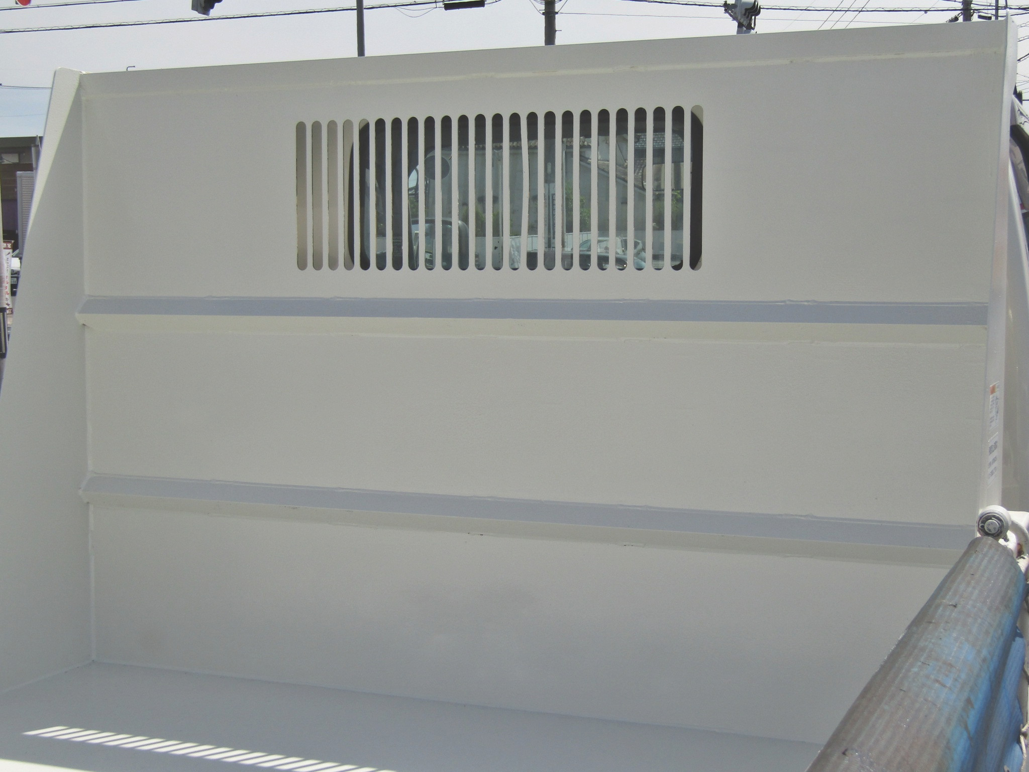 鳥居部はアングル補強済み♪|日野 デュトロ 2RG-XZU630T(2WD)の写真7