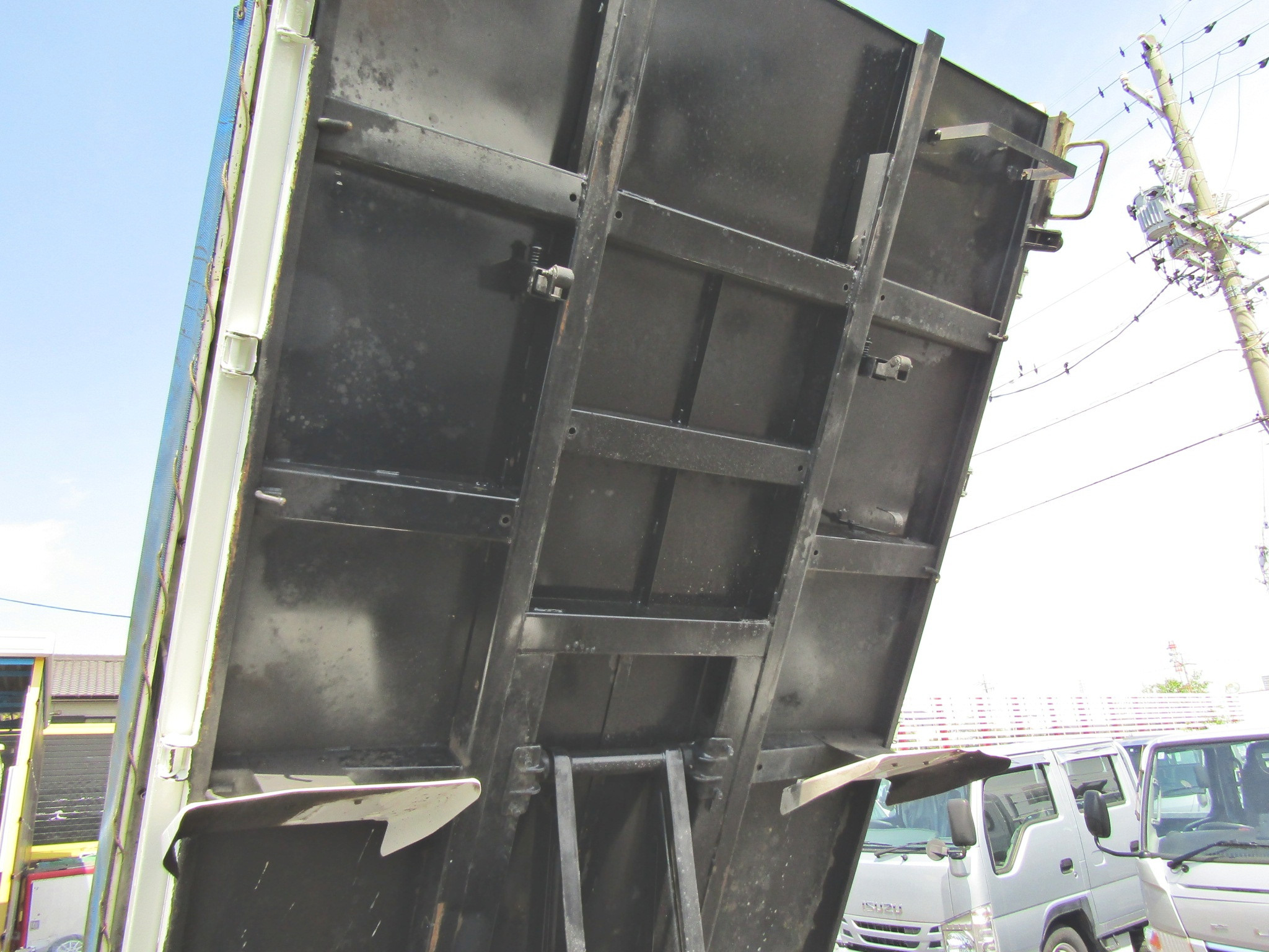 荷台裏面はこんな感じ♪|日野 デュトロ 2RG-XZU630T(2WD)の写真11