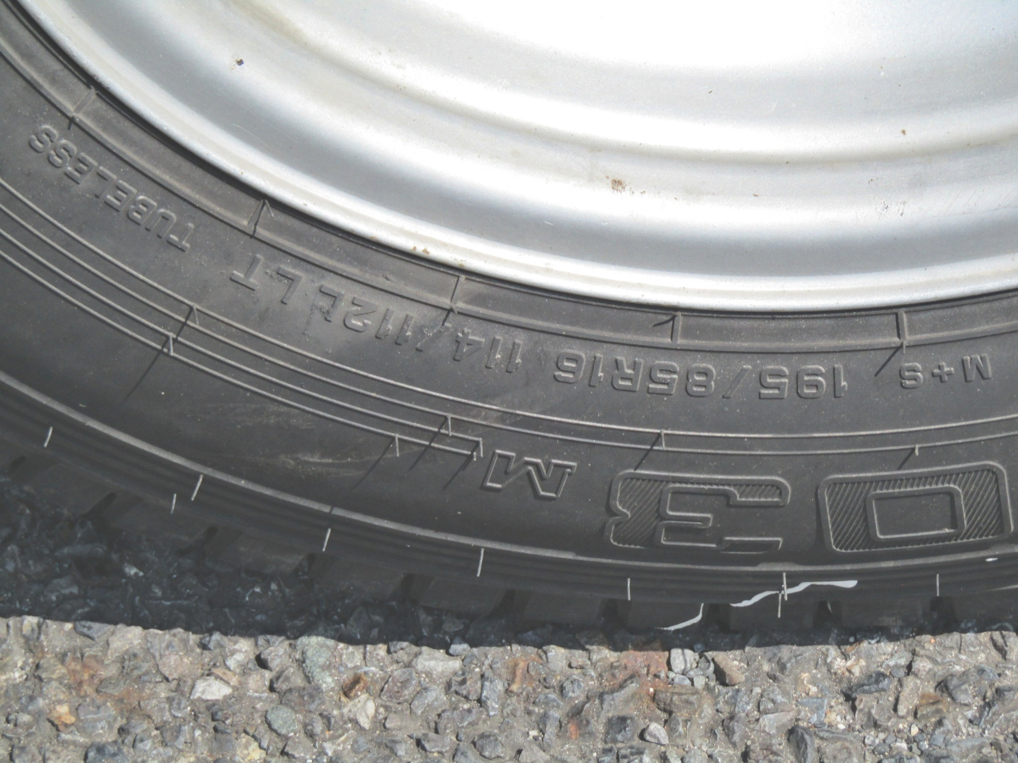 日野 デュトロ 2RG-XZU630T(2WD)の写真36