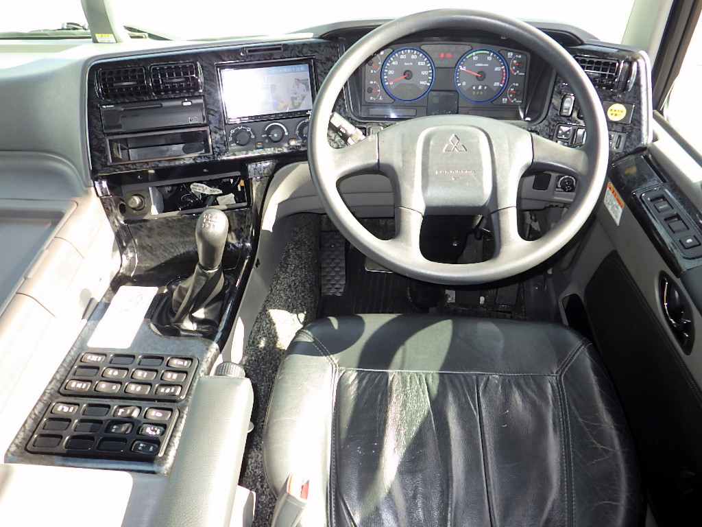 三菱 スーパーグレート QPG-FS65VZ(8x4)の写真13