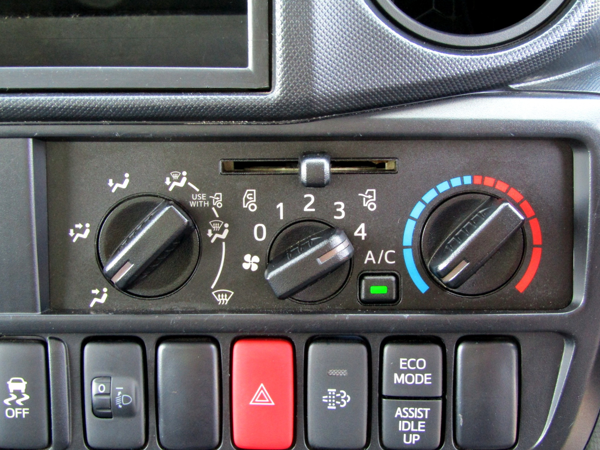 トヨタ ダイナ 2RG-XZC605(2WD)の写真25