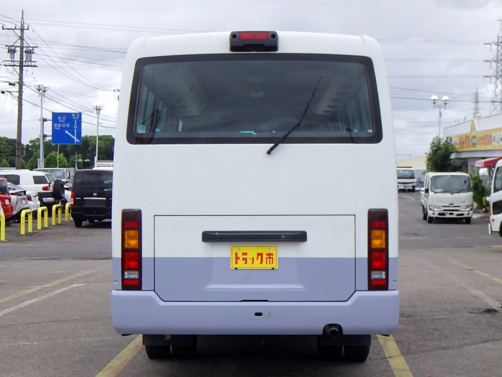 いすゞ ジャーニー ABG-SDHW41(2WD)の写真6