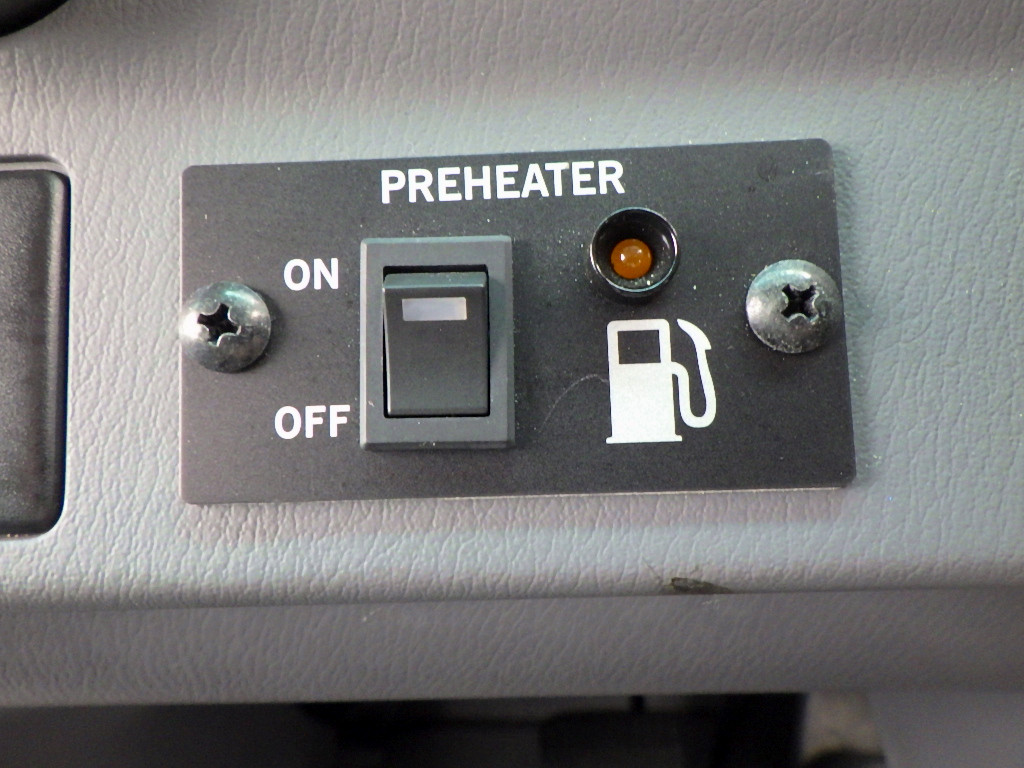 いすゞ ジャーニー ABG-SDHW41(2WD)の写真19