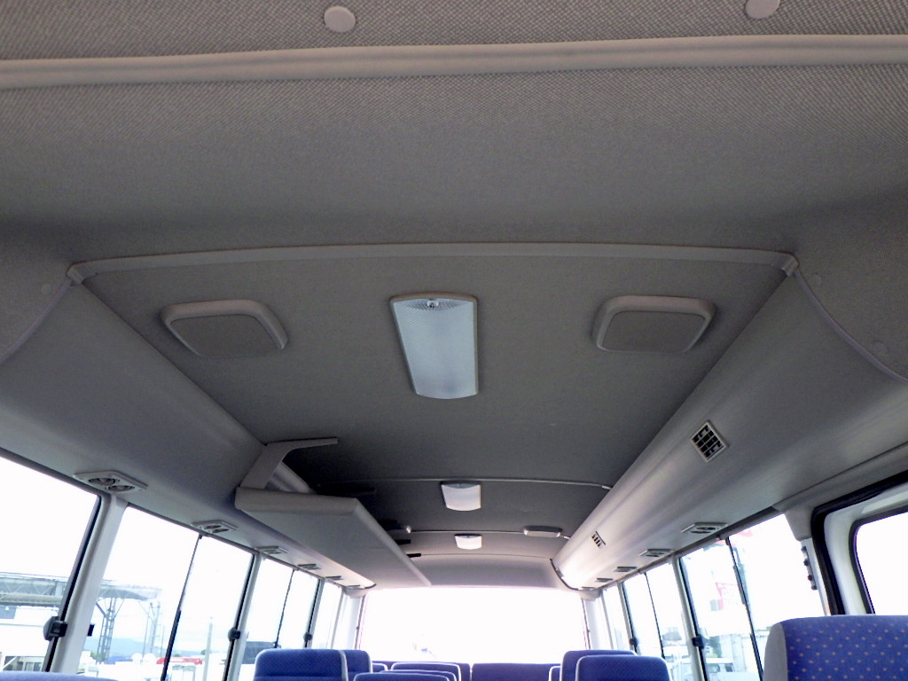 いすゞ ジャーニー ABG-SDHW41(2WD)の写真40