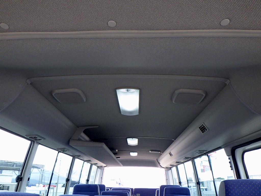 いすゞ ジャーニー ABG-SDHW41(2WD)の写真41