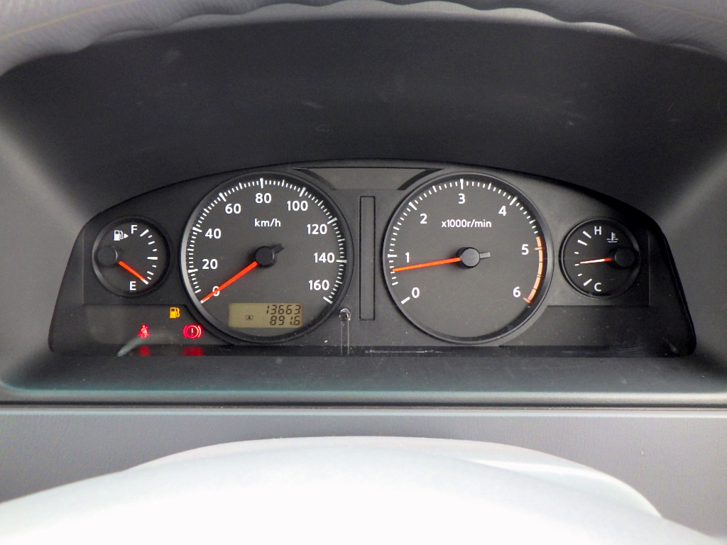 いすゞ ジャーニー ABG-SDHW41(2WD)の写真49