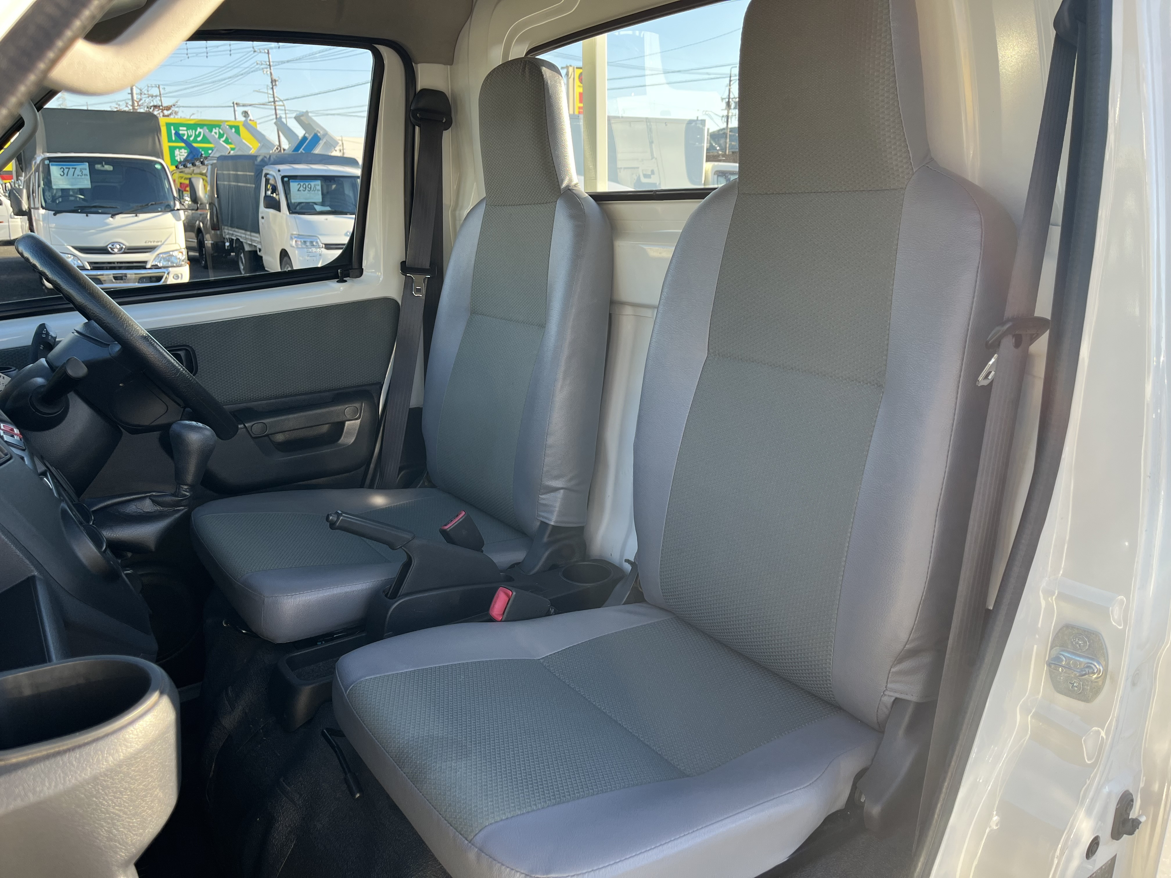 トヨタ タウンエーストラック 5BF-S413U(4WD)の写真15