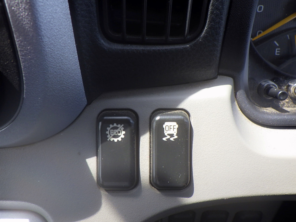 三菱 キャンター 2PG-FEAV0(2WD)の写真22