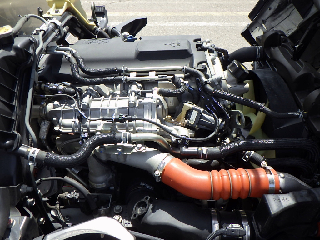 三菱 キャンター 2PG-FEAV0(2WD)の写真35