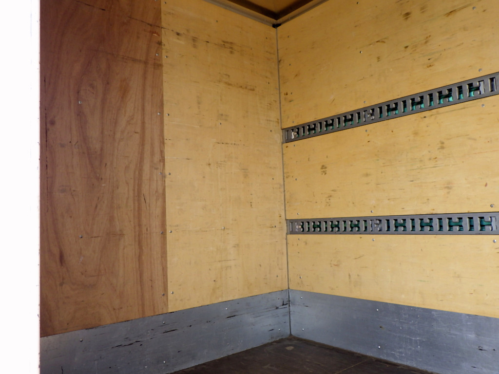 三菱 キャンター 2PG-FEAV0(2WD)の写真38