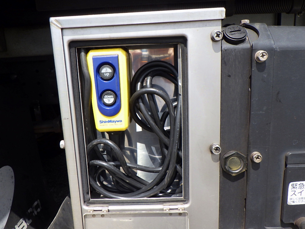 三菱 キャンター 2PG-FEAV0(2WD)の写真46