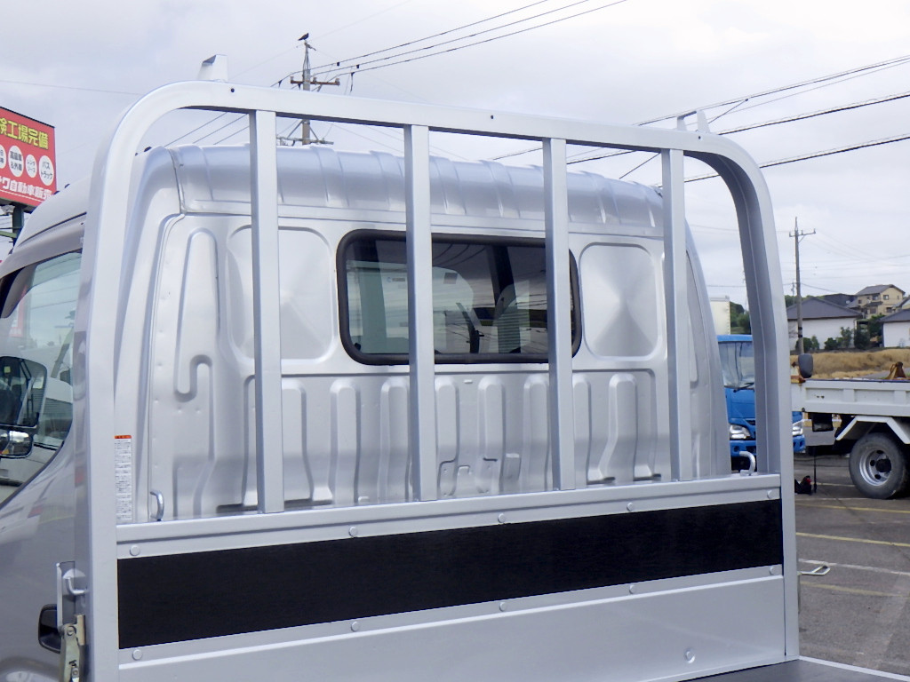 トヨタ ダイナ 2KG-XZU695(4WD)の写真10