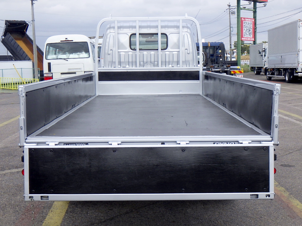 トヨタ ダイナ 2KG-XZU695(4WD)の写真31