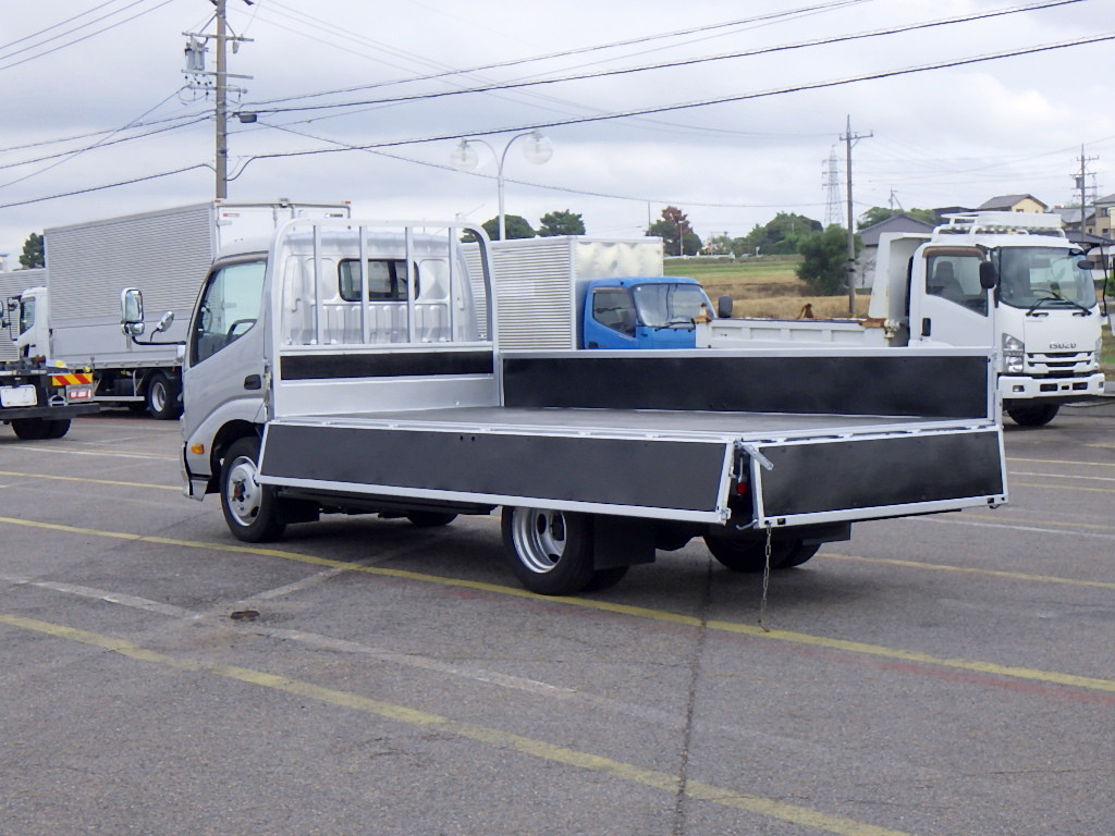 トヨタ ダイナ 2KG-XZU695(4WD)の写真34