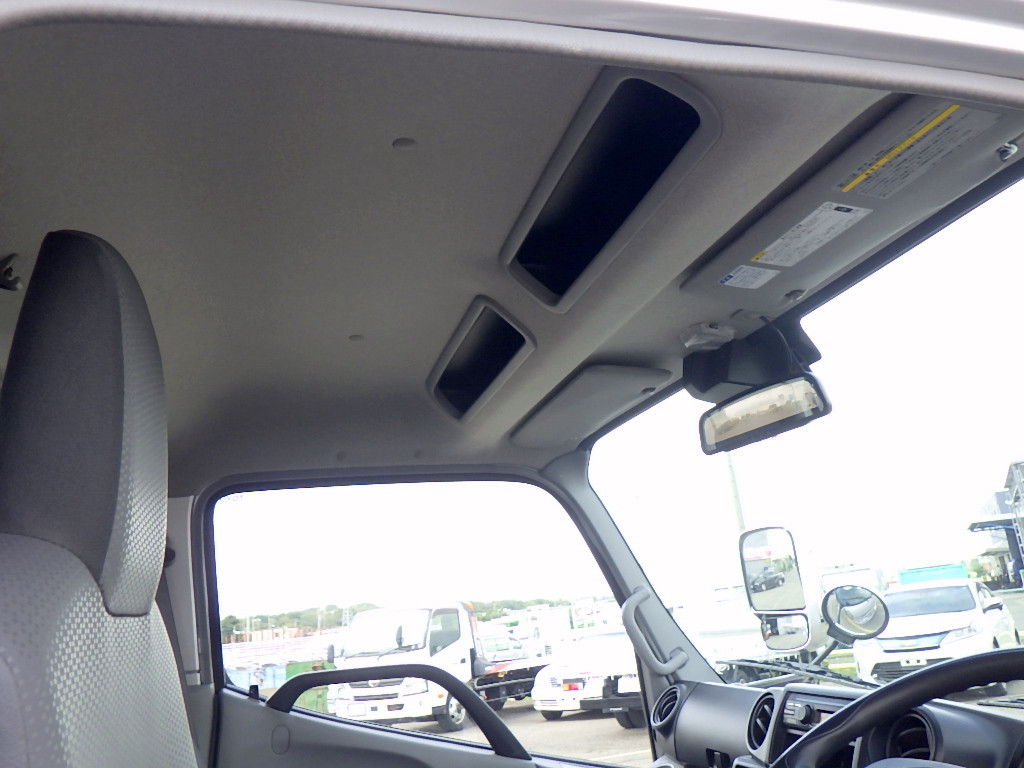 トヨタ ダイナ 2KG-XZU695(4WD)の写真46